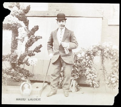 Harry Lauder, ca 1905 (silvergelatin) av Byron Company