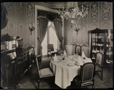 Privat matsal på Hotel Knickerbocker, 1906 (silvergelatintryck) av Byron Company