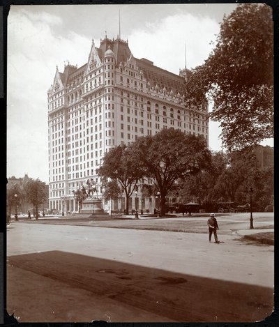 The Plaza Hotel, 5th Avenue och 59th Street, New York, 1907 (silvergelatintryck) av Byron Company