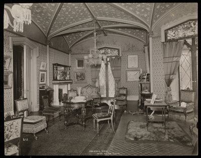 Salongen i Helen Goulds egendom (Jay Goulds hem) i Tarrytown, New York, 1893-94 (silvergelatintryck) av Byron Company