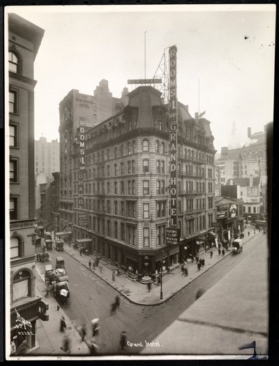 Utsikt över Grand Hotel ay 31st Street och Broadway, New York, ca 1914 (silvergelatintryck) av Byron Company