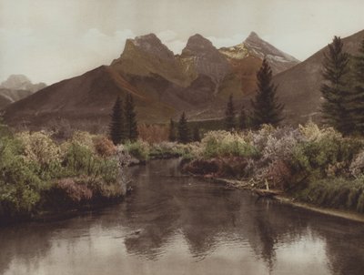 De tre systrarna (färgfoto) av Byron Hill Harmon
