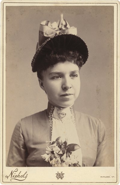Porträtt av en kvinna,1880-1890-tal (foto) av C.W. Nichols