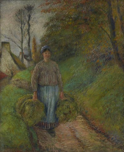 Bondekvinna som bär två buntar hö av Camille Pissarro