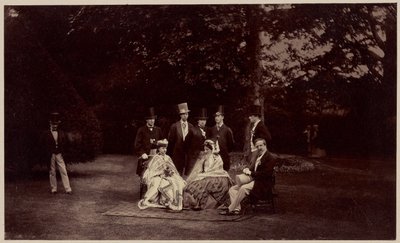 Grupp av deras kungliga högheter prinsessan Clementine de Saxe Cobourg Gotha, hennes söner och dotter, hertigen av Aumale, greven av Eu, hertigen av Alencon och hertigen av Penthievre. av Camille Silvy