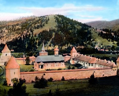 Rumänien, Bukovina, Sucevita-klostret som ligger i Sucevitas floddal, bilddatum: cirka 1920. Carl Simon-arkivet av Carl Simon