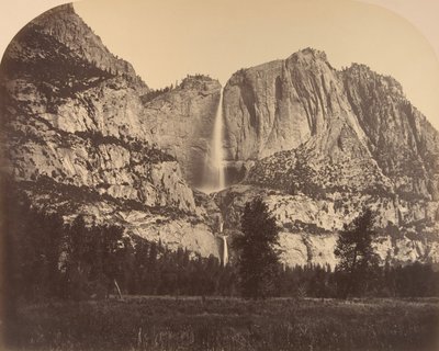 2637 Ft. Yosemite Fall, framifrån, 1861. av Carleton Emmons Watkins