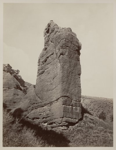 Sentinel Rock, Echo Canyon, Utah, 1873-74 av Carleton E. Watkins