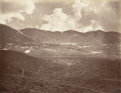 Virginia City, 1875, tryckt ca. 1876. av Carleton Emmons Watkins