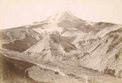 [Toppen av Mount Hood, Oregon] av Carleton Watkins