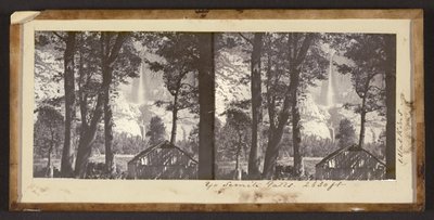 Yo Semite Falls. 2630 fot av Carleton Watkins