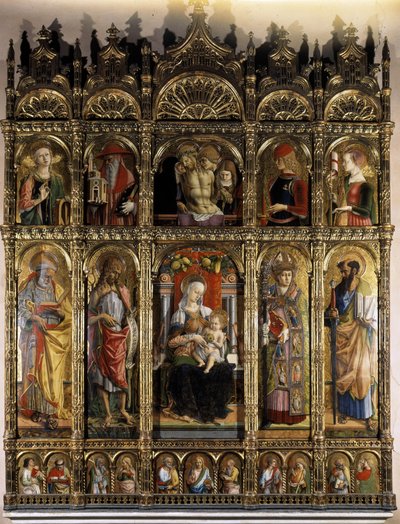 Polyptyc som visar en Pieta, och den underlägsna parten en madonna med Child av Carlo Crivelli