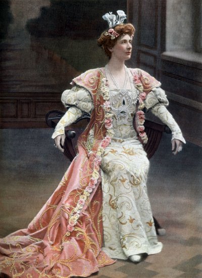 Skotska operasångerskan Mary Garden (1874-1967) som Orlanda i operan "La reine Fiammette" i Paris, foto av Cautin et Berger från franska tidningen "Le Theatre" 11 februari av Cautin and Berger