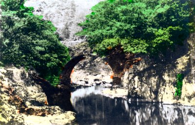 Romersk bro vid Bettws-y-Coed, Gwynedd, 1926. av Cavenders Ltd