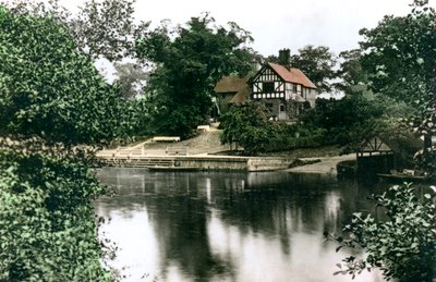 The River Dee i Chester, Cheshire, 1926. av Cavenders Ltd