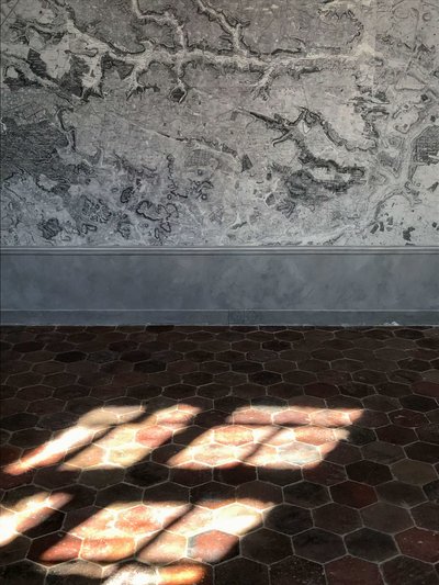 Komposition - Arkitektur - Detaljer, 2019 (foto) av Cécile Jamet
