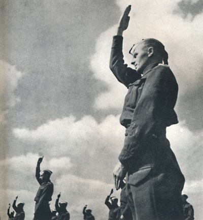 Arméns händer, 1941 av Cecil Beaton