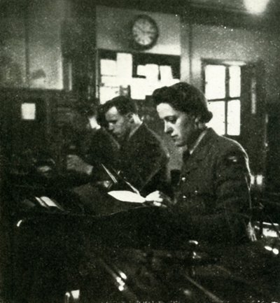 On Signals Duty, c1943. av Cecil Beaton