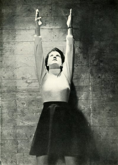 P.T. Instruktör, c1943. av Cecil Beaton
