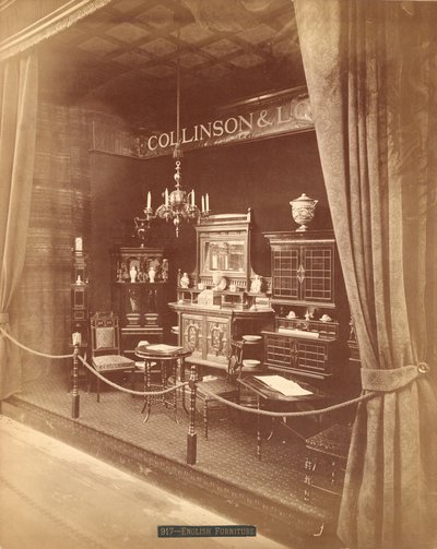 Collinson & Locks möbelutställning (silveralbumintryck) av Centennial Photographic Co.