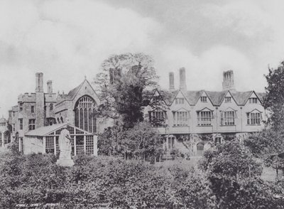 Knole, East Front (s/v foto) av Charles Essenhigh Corke