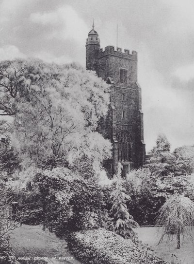 Sevenoaks: Parish Church in Winter (s/v foto) av Charles Essenhigh Corke