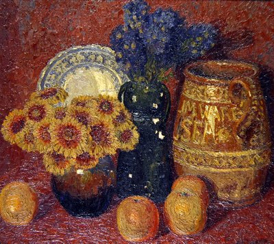 Stilleben - Blommor, keramik och äpplen (olja på duk) av Charles Ginner