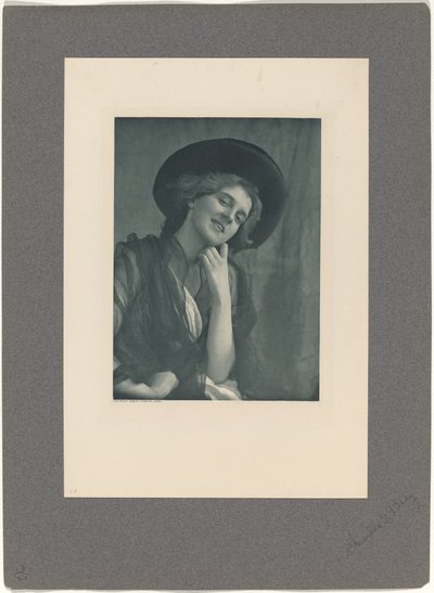 Coquette, 1901. av Charles I. Berg