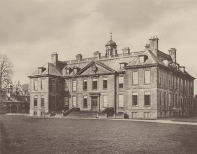 Belton House, Grantham, the Entrance Front  av Charles Latham
