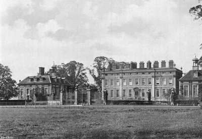 East Front av Charles Latham