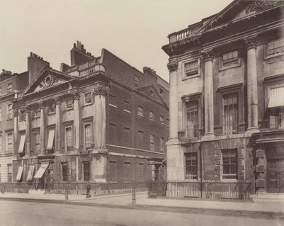 House in Cavendish Square, West  av Charles Latham