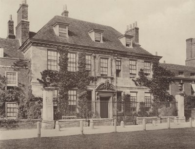 House in the Close, Salisbury  av Charles Latham