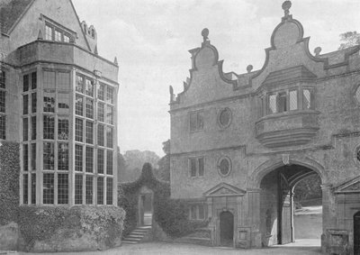 Stanway: The Forecourt och Gate-House av Charles Latham
