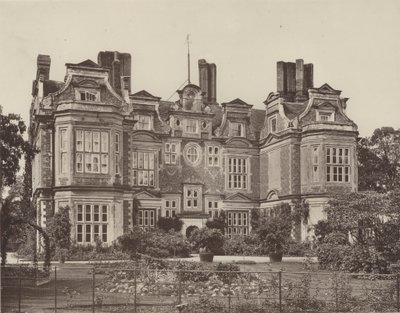 Swateley Hall, Uxbridge, the Garden Front  av Charles Latham
