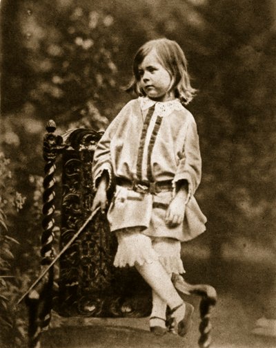 Hallam Tennyson 28 september 1857 (sepiafoto) av Charles Lutwidge Dodgson