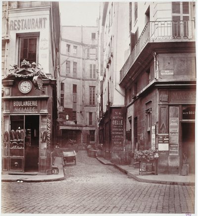 Impasse St. Claude, från Rue St. Sauveur, Paris, mellan 1858-78 av Charles Marville