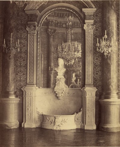 [Interiör av ett palats, troligen Hotel de Ville, Paris] av Charles Marville