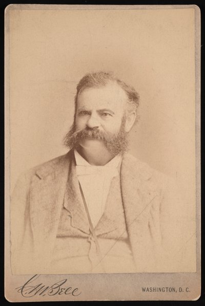 Porträtt av John Wesley Powell 1834-1902, cirka 1872. av Charles Milton Bell