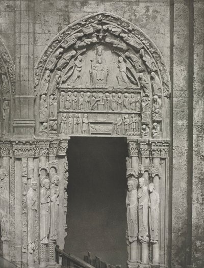 Katedralen i Chartres: Högra dörren i den kungliga portalen med Vår Fru av Chartres av Charles Nègre
