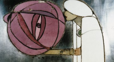 Vitt skåp designat för Mrs. Rowat, 1902 (trä, målat glas, emalj) av Charles Rennie Mackintosh