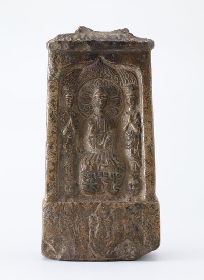 Buddhistisk tavla i form av en miniatyrhelgedom, Period av uppdelning, c.520 e.Kr av Chinese School