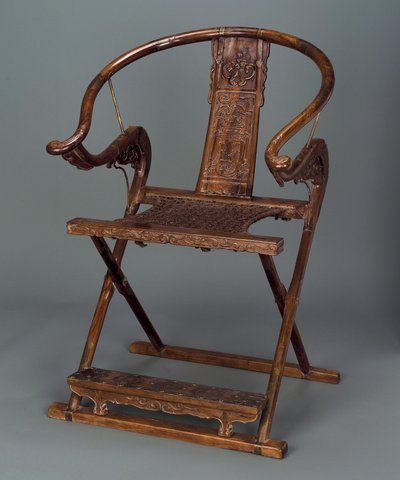 Stol (hopfällbar), Mingdynastin, 1600-50 (rosenträ) av Chinese School