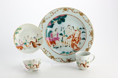 Tallrik, teskål, kaffekopp och fat dekorerad med representationer av Judgment of Paris (porslin) av Chinese School