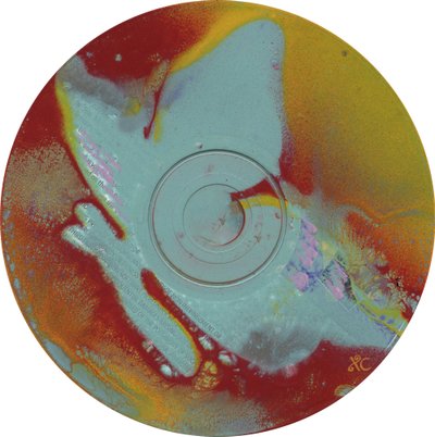 Fjäril, ca 2023 (akryl på CD) av Christina Saj