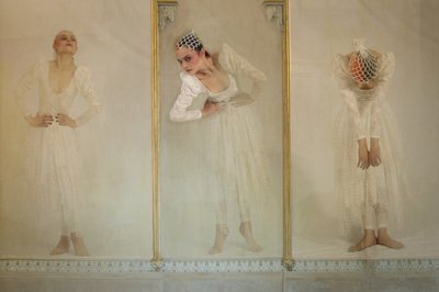 Ethereal Ballet Trio av Christine von Diepenbroek
