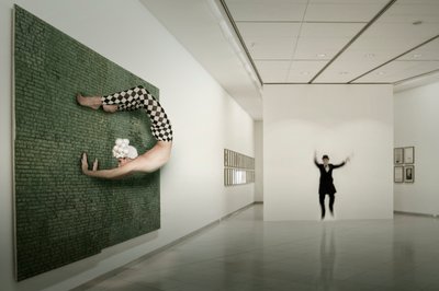 Surrealistisk museikonstnär av Christine von Diepenbroek