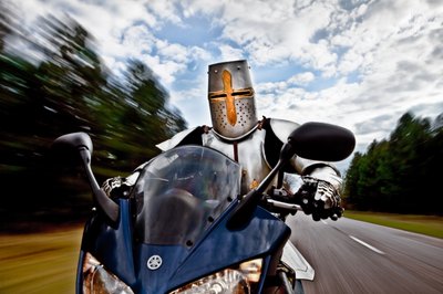 Riddare på motorcykel av Christophe Kiciak
