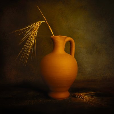  av Cicek Kiral
