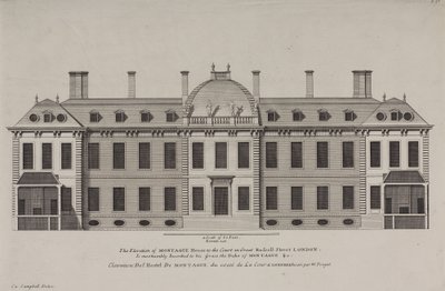 Upphöjning av Montague House till domstolen vid Great Russell Street, Holborn, ca 1725 (gravyr) av Colen Campbell
