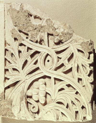 Fragment av en fris, från klostret Apa Jeremias, Sakkara (kalksten) av Coptic Coptic